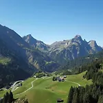 In Nahe Arlberg *