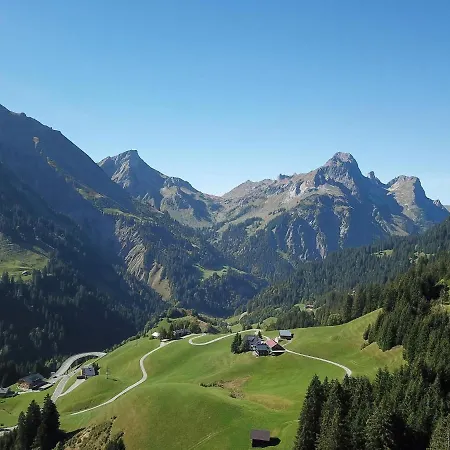 In Nahe Arlberg *